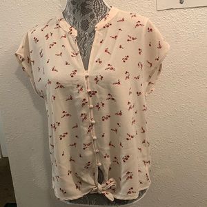 Blouse with small roses
